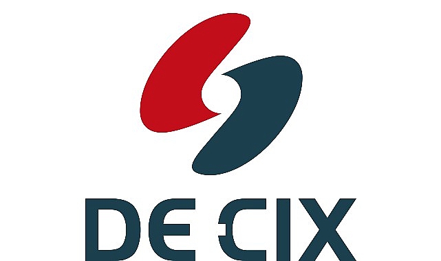 DE-CIX 2024 Yıllık Raporu’nu yayınladı: Global müşteri kapasitesi, tepe bilgi trafiği ve bağlı ağlarda büyük artış
