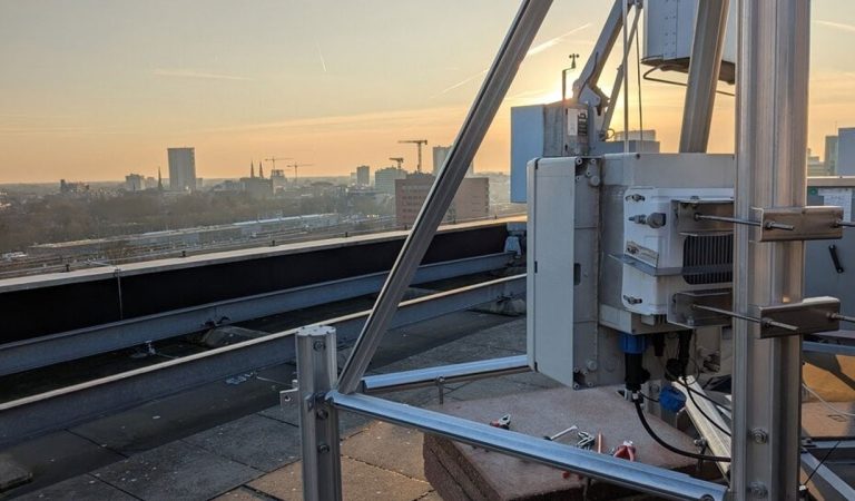 Kablosuz data iletiminde sonları zorlayan muvaffakiyet: 4.6 Kilometrede 5.7 Tbps hız!